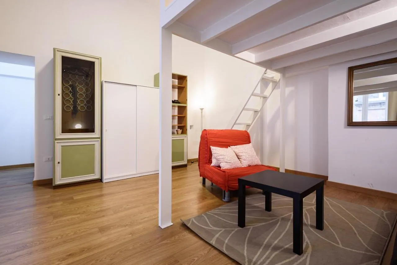 Vico Cappuccinelle 18 Apartment Naples Italy